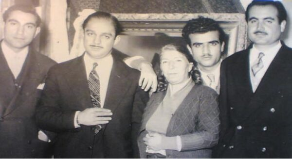 Qamar-ol-Moluk Vaziri