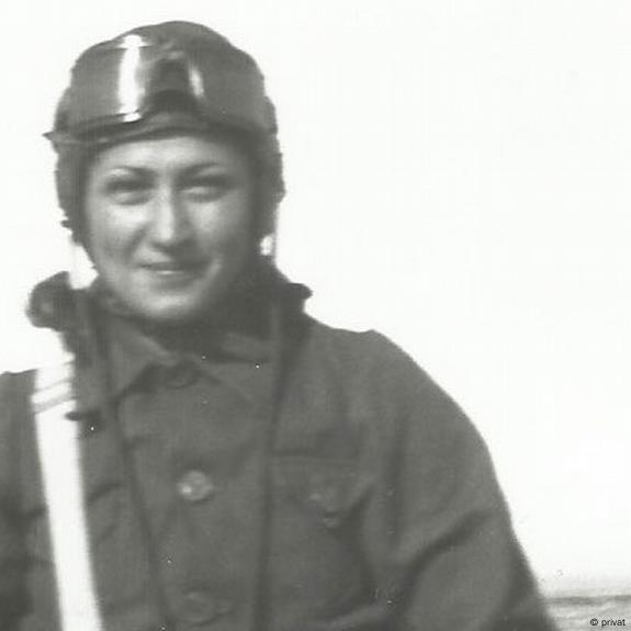 Effat Tejaratchi